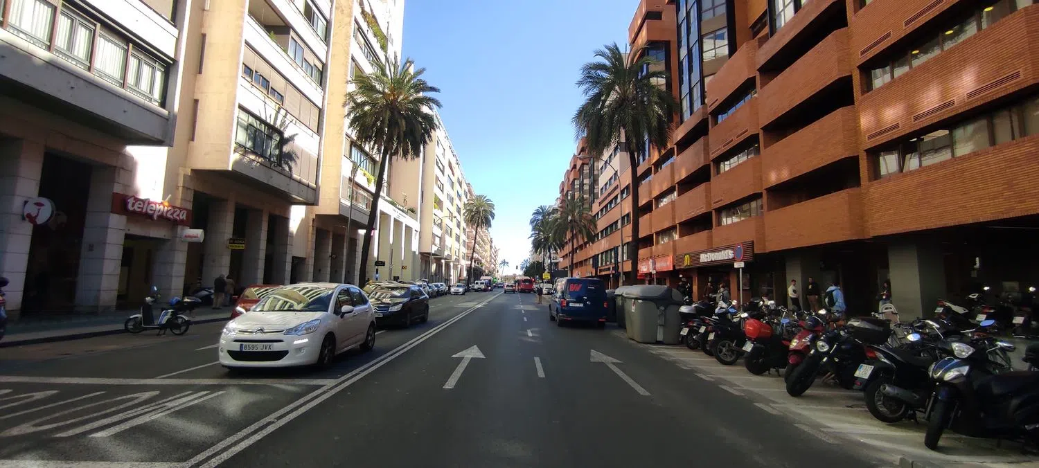 Piso en avenida de la República Argentina, 22 bis - Foto 2