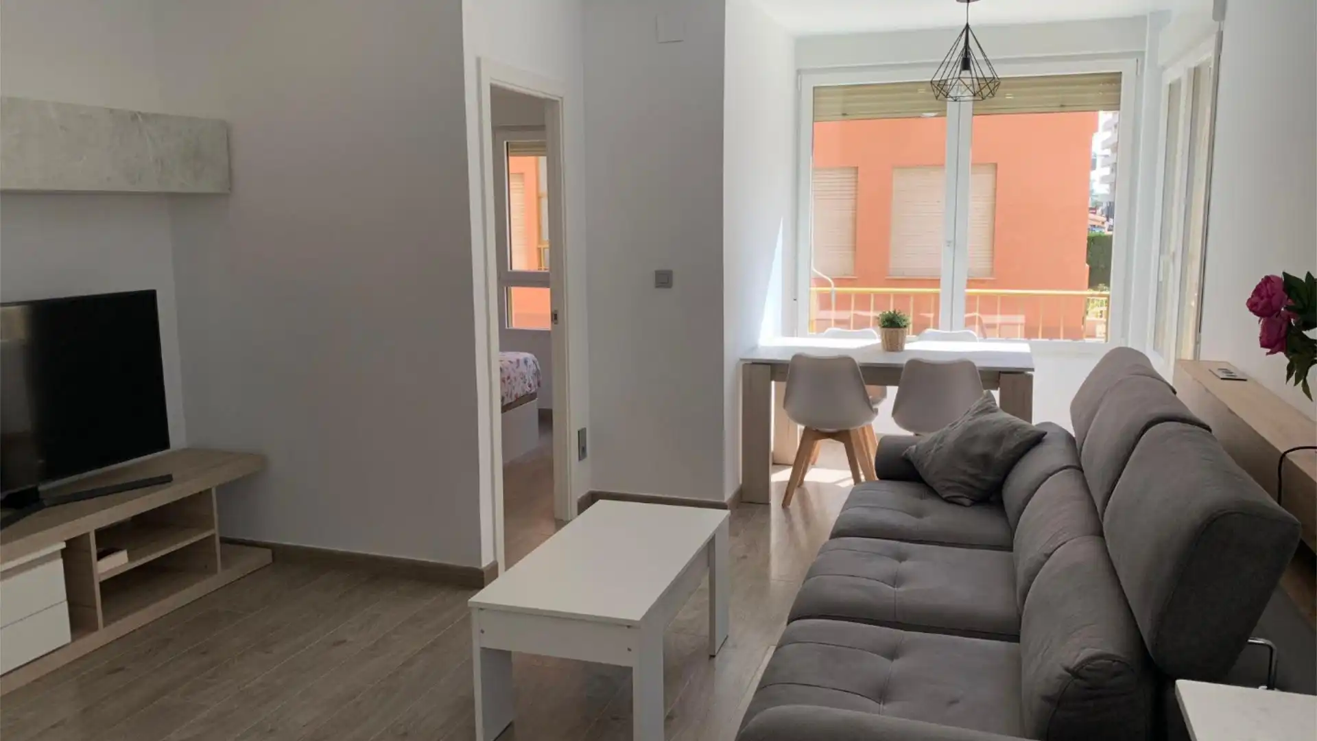 Piso en  Calle Castellón 14 - Foto 9