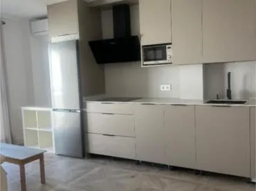 Piso en Cerro-Amate - Foto 4