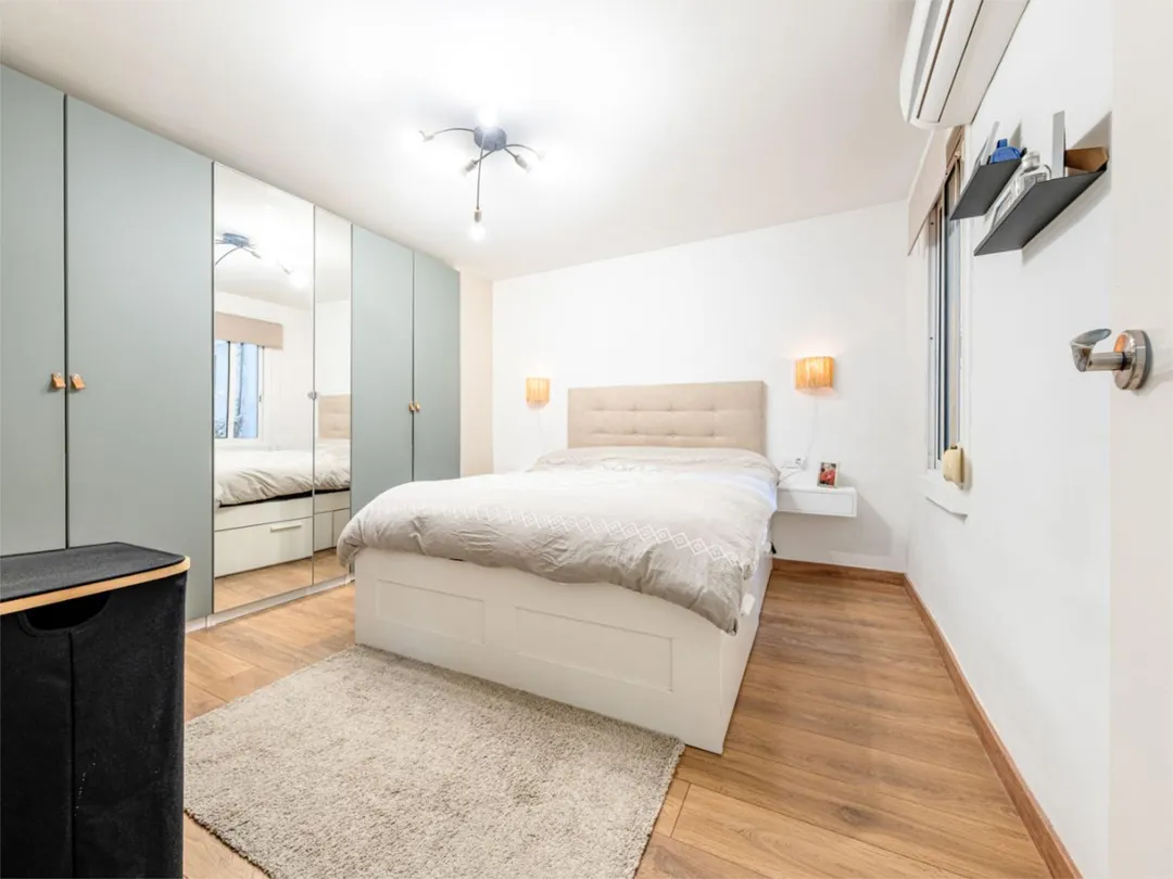 Piso en  Carrer de l'Atlàntida 39 - Foto 4