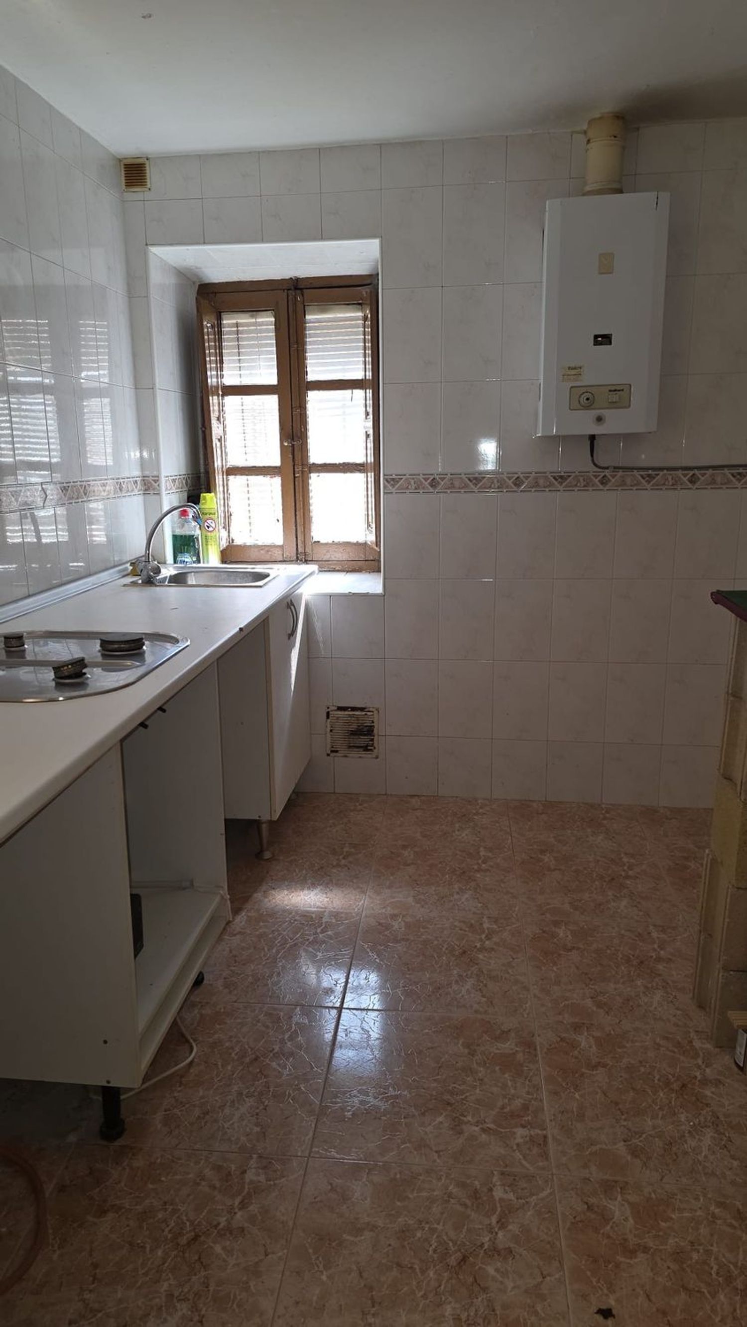 Chalet adosado en Cigales - Foto 3