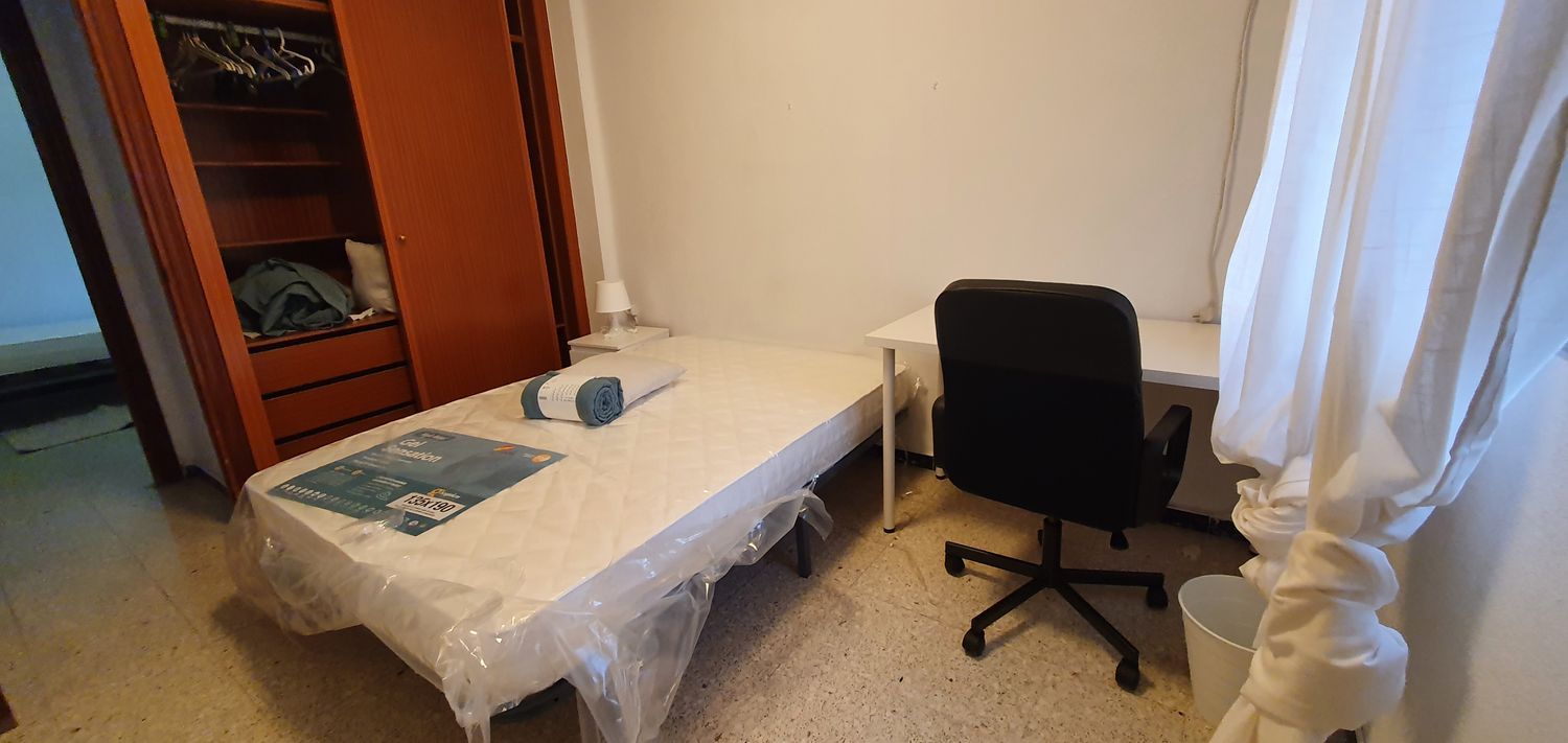 Piso en Calle Malvaloca, 1, Tiro de Línea - Foto 11