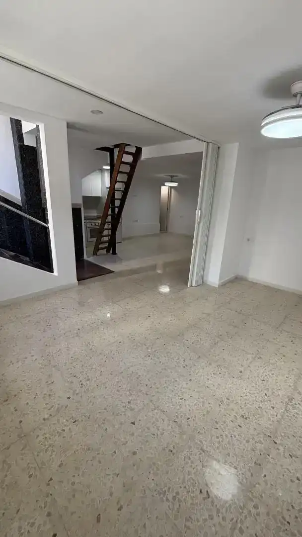 Piso en  Calle Agustín de la Oliva 10 - Foto 5