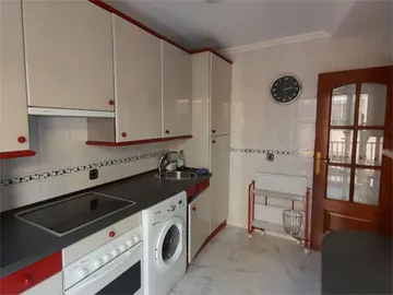 Piso en  Calle Profesor Laínez Alcalá 1 - Foto 17