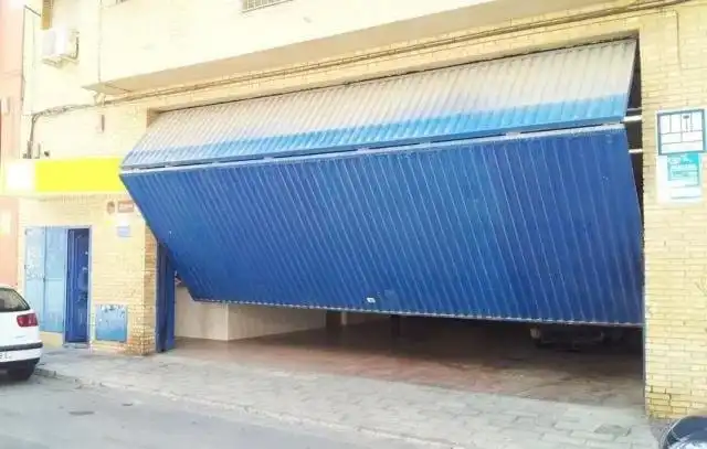 Local comercial en  Calle Hércules - Foto 3