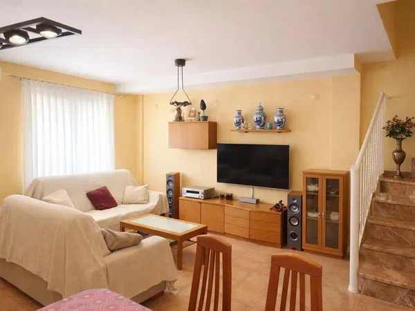 Chalet adosado en San Antonio de Benagéber - Foto 5