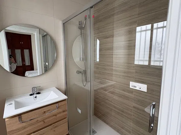 Piso en Barrio Ramón de Carranza - Madre Rafols - Foto 1