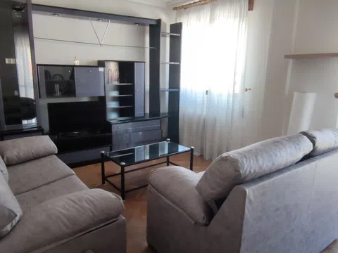 Piso en cuesta San Vicente, 2