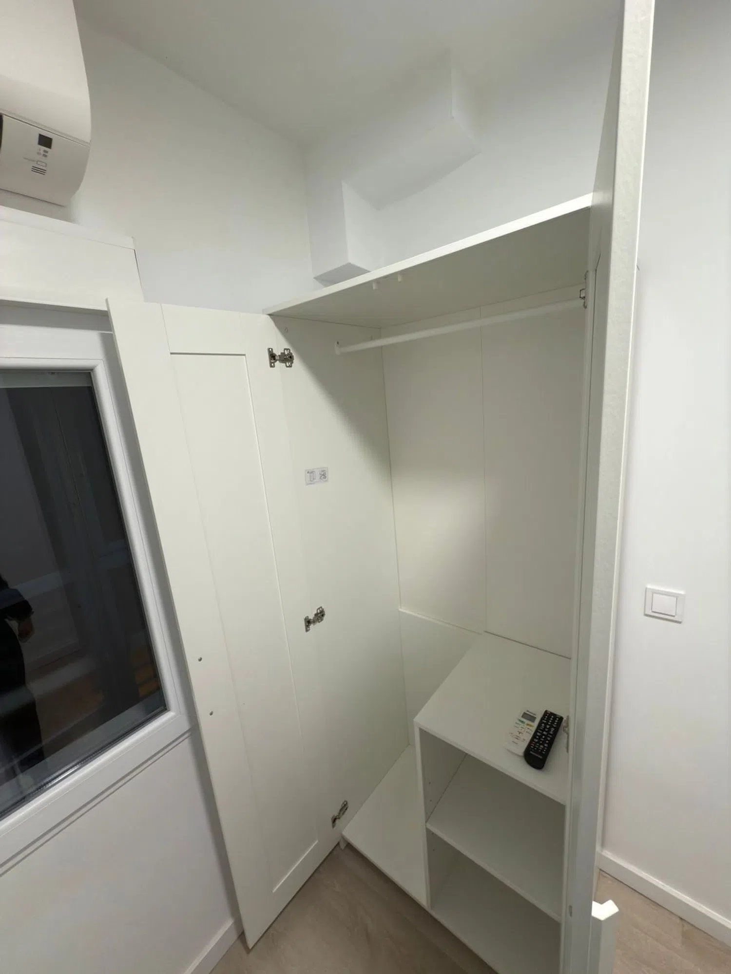 Estudio en calle del Lago Constanza, 63 - Foto 4