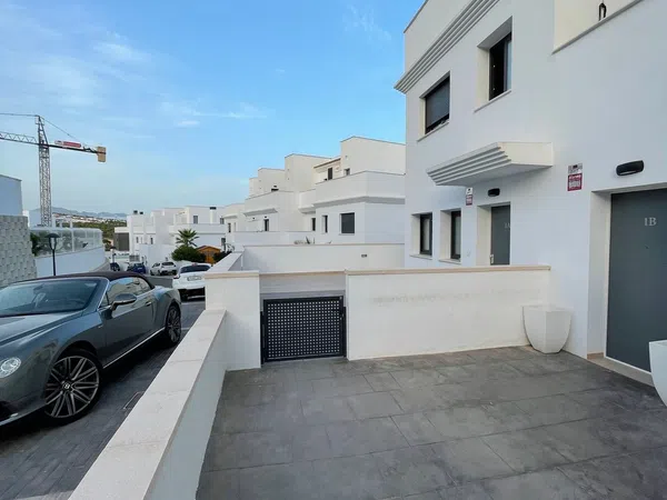 Dúplex en Calle de Colombia, 4, Balcón de Finestrat-Terra Marina, Balcón de Finestrat-Terra Marina - Foto 1