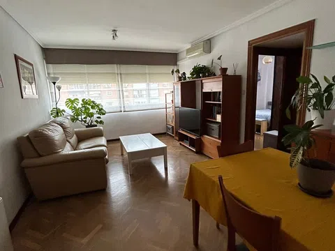 Piso en plaza de arteijo, 7