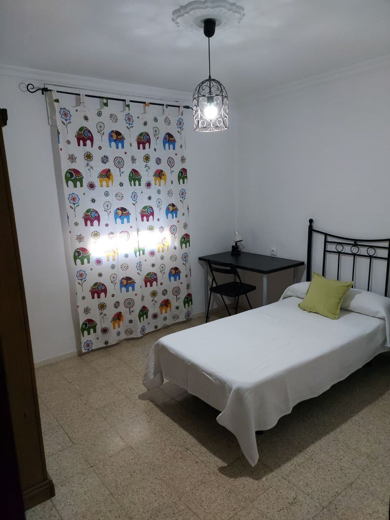 Piso en Plaza los Pinos, 8, Chapín - Campus Universitario - Navinco - Foto 4