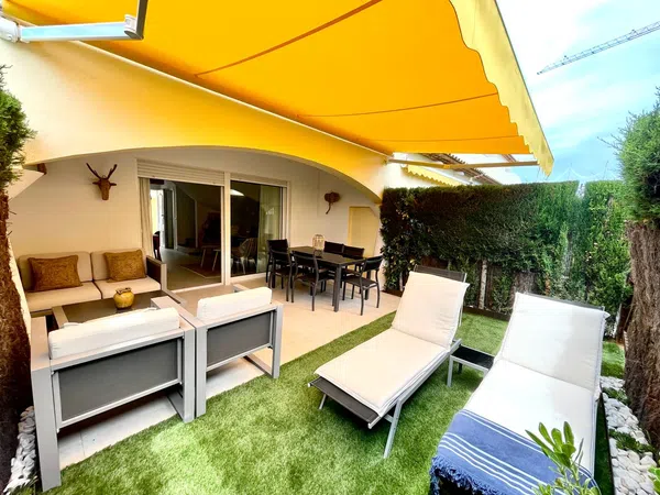 Chalet adosado en Calle Mar Càspia, 34 - Foto 3