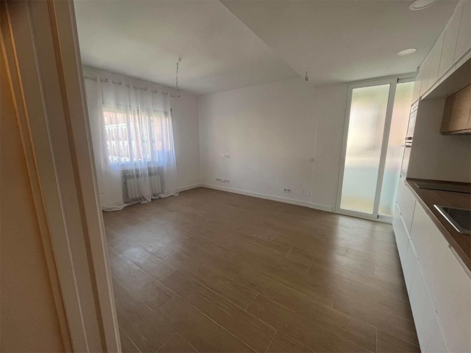 Piso en  Calle de Moreno Nieto 8 - Foto 1