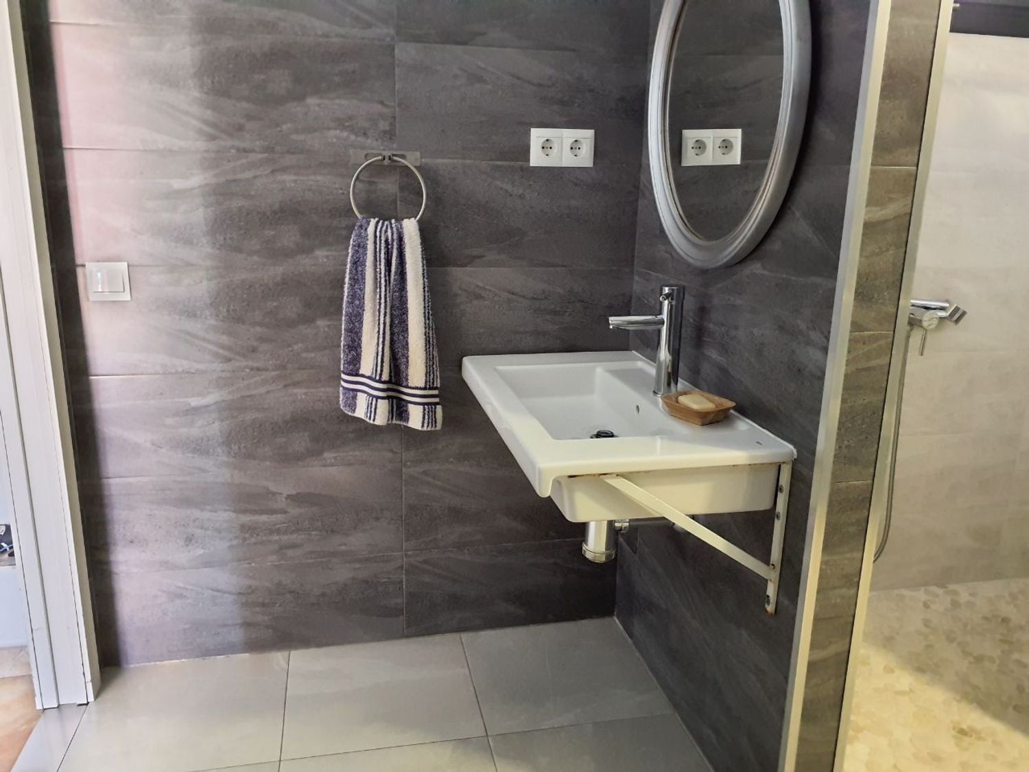 Casa o chalet independiente en Ronda de las Encinas, 480 a - Foto 18