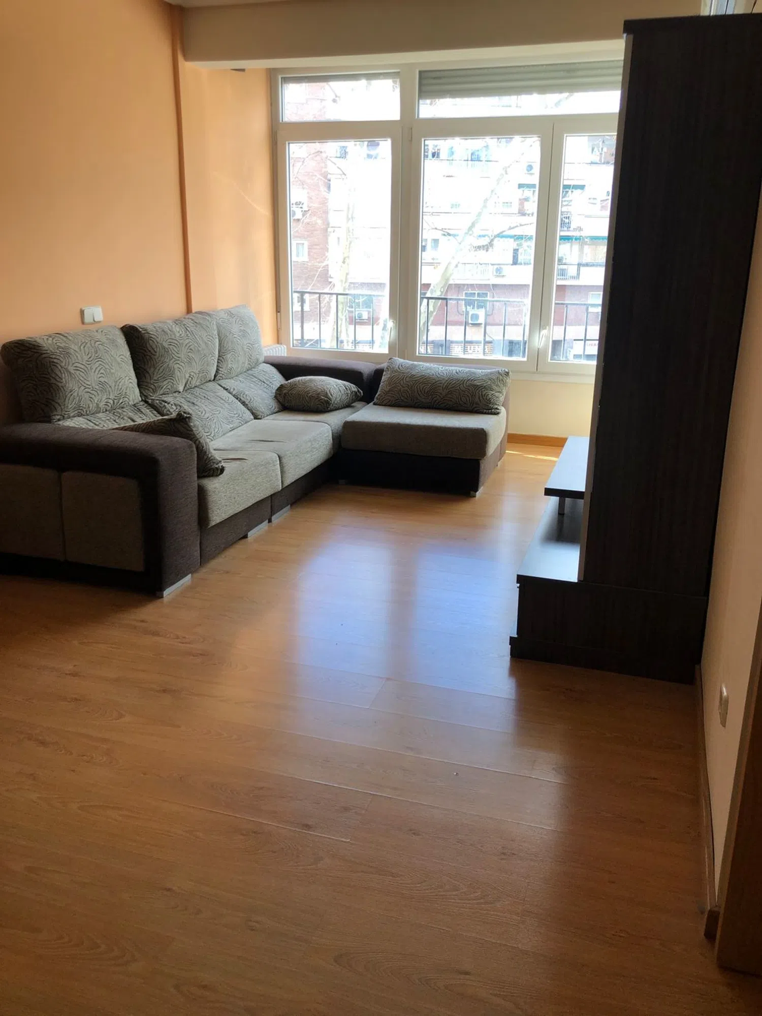 Piso en calle Agustín de Foxá, 16 - Foto 1
