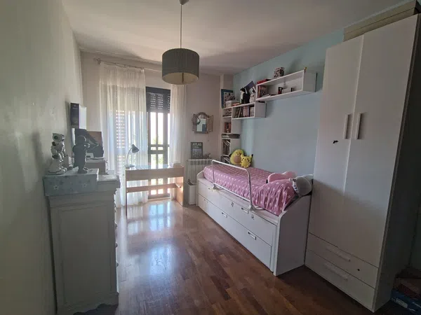 Dúplex en Calle Gonzalo Ximénez de Quesada, 10 - Foto 1