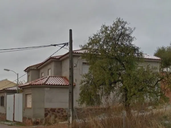 Chalet pareado en Calle Santa Regina s/n - Foto 1