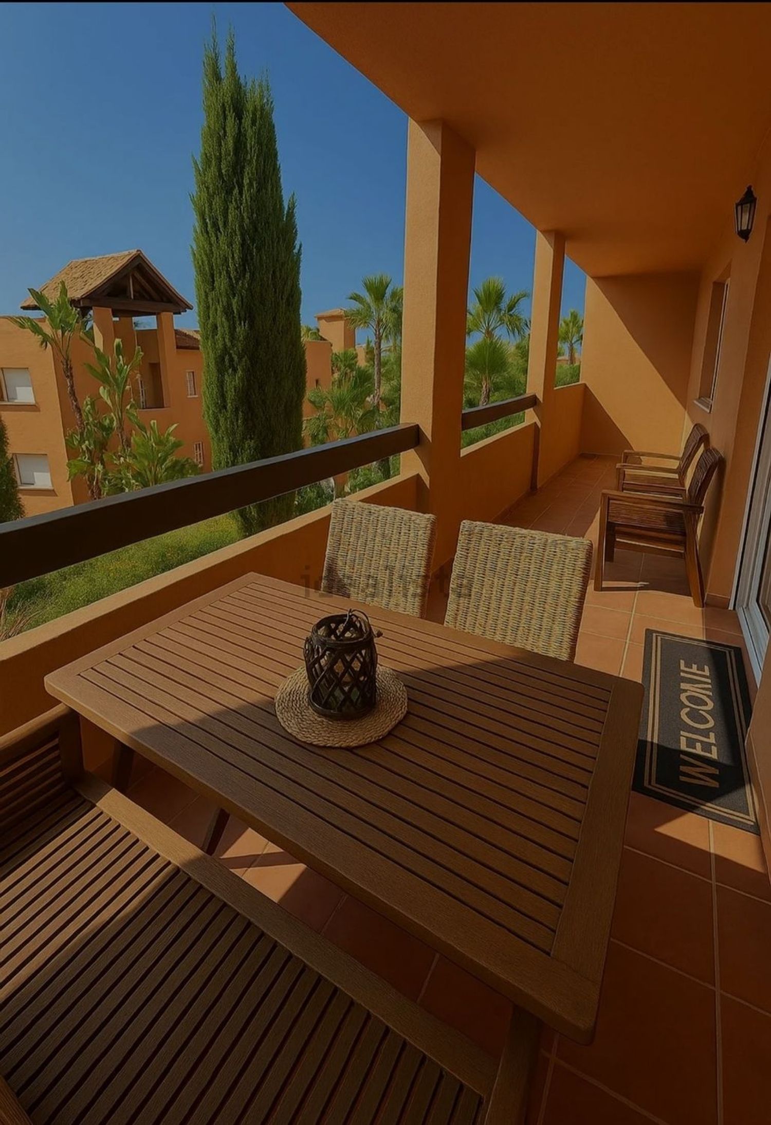 Piso en calle Casares del Sol, 14 - Foto 2