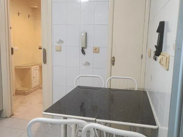 Piso en Calle de Demóstenes, 3, El Consul - El Romeral - Foto 9