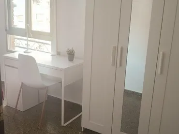 Piso en  Carrer de Maximilià Thous 14 - Foto 19