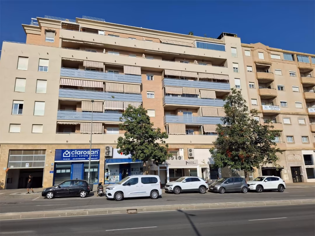 Piso en  Avenida del Doctor Manuel Domínguez 10 - Foto 14