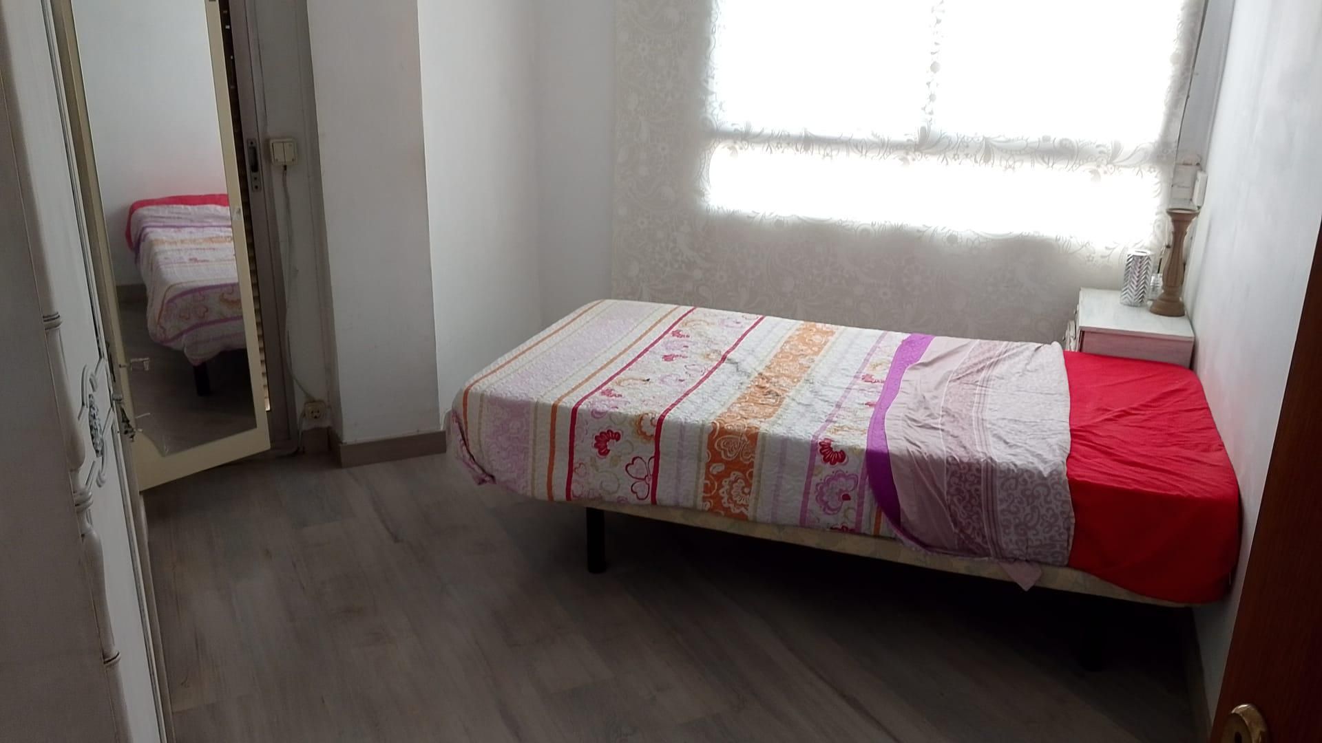 Piso en  Avinguda de Gaspar Aguilar 67 - Foto 5