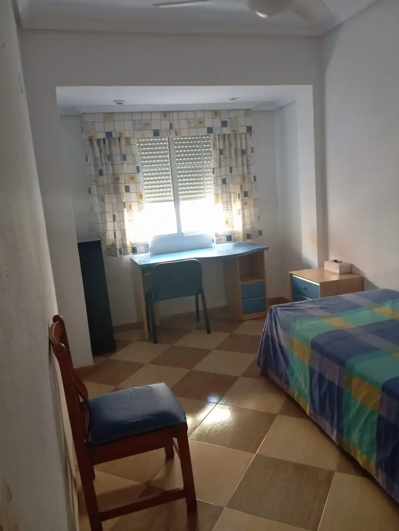 Piso en  Calle Luis Ponce de León 32 - Foto 4