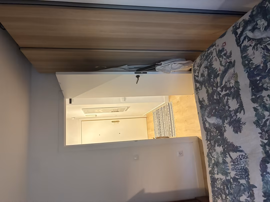 Piso en  Calle de Aguilón 7 - Foto 4