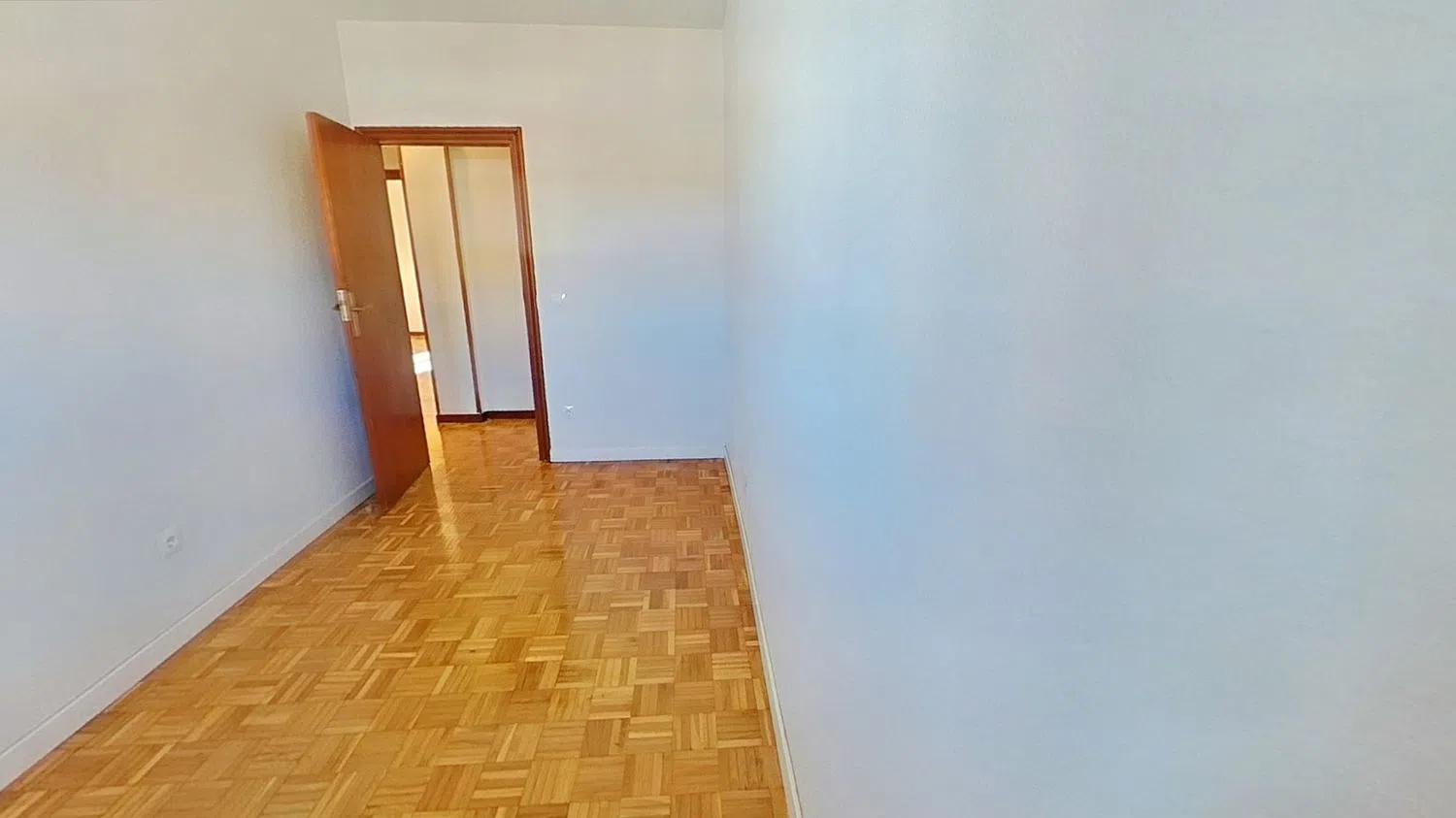 Piso en Barrio Zofío - Foto 10