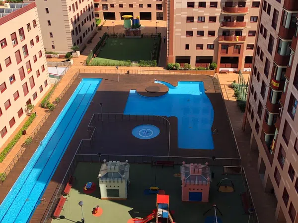 Piso en avenida de Finlandia, 2