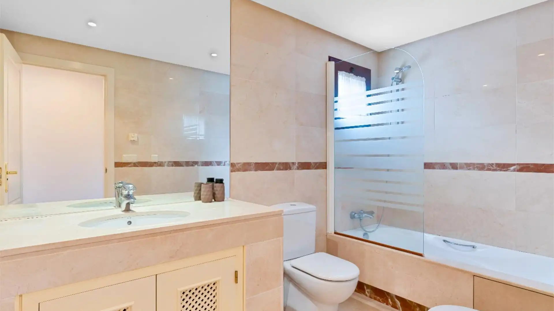 Piso en Marbella - Foto 13