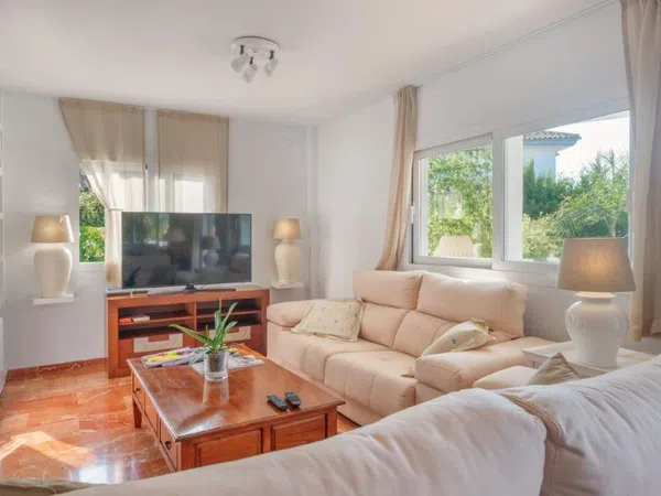 Casa o chalet independiente en Paseo de Haití, 3, Green Hills - Las Cumbres de Elviria - Foto 8
