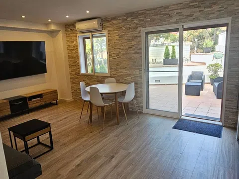 Ático en Angel Villena, 21