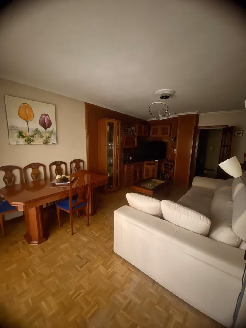 Piso en  Calle Río Maillo 2