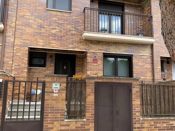 Chalet adosado en Calle Fuente de la Fama, 6 - Foto 1