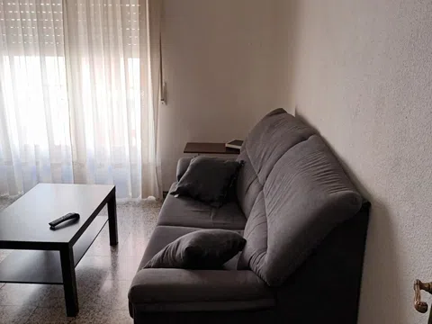 Piso en calle León Felipe, 14