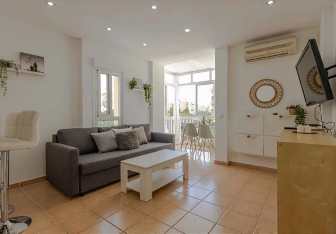 Apartamento en Avenida gamonal ,Benalmádena costa - Foto 3