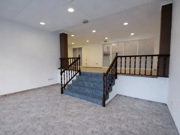 Local en calle de Francesc Macià, 12 - Foto 2