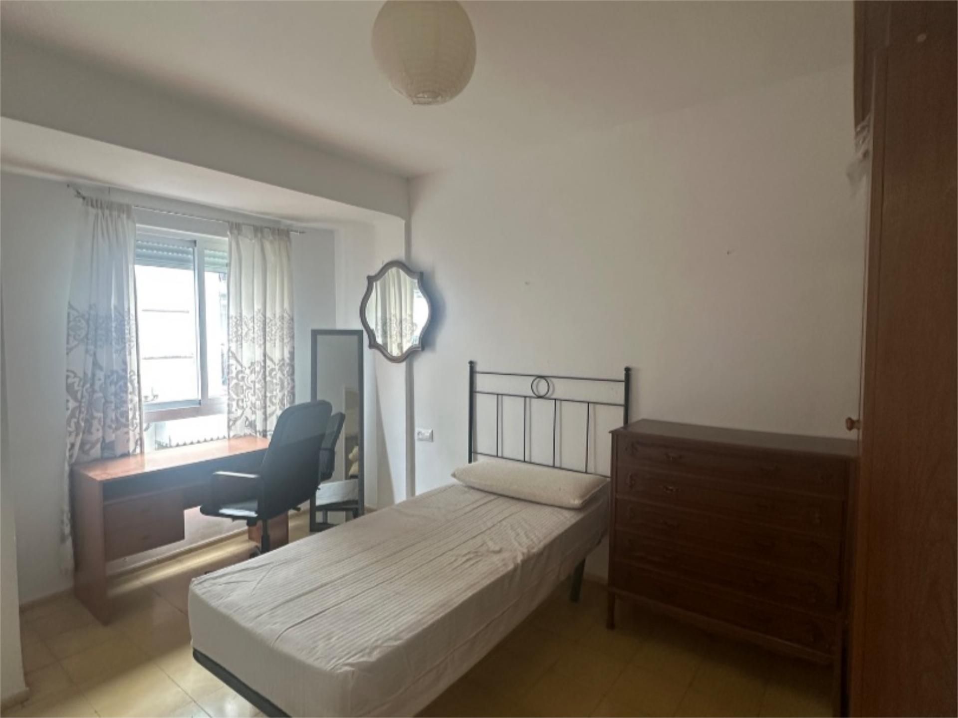 Piso en  Calle del Alcalde Velasco Navarro 10 - Foto 26