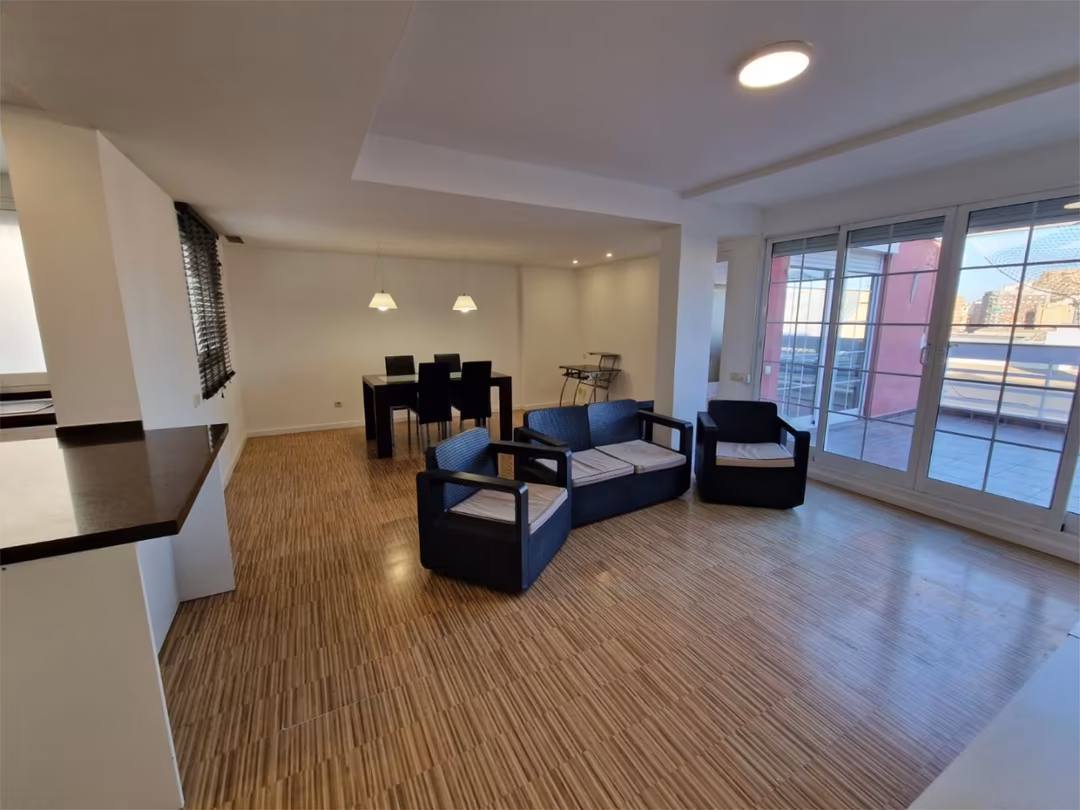 Piso en  Avenida de Aguilera 10 - Foto 3