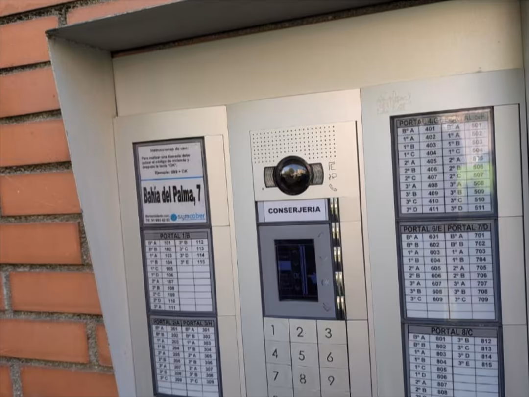 Piso en  Calle Bahía de Palma 7 - Foto 30