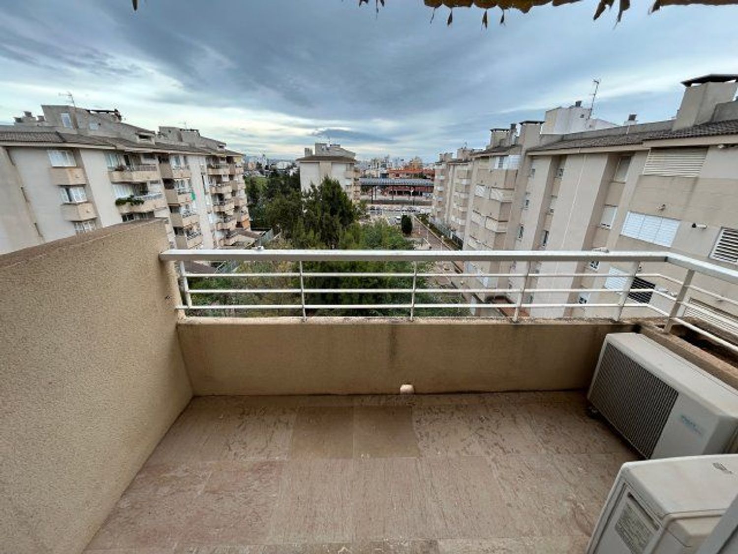 Ático en calle Tomàs Luis de Victòria, 1 - Foto 3