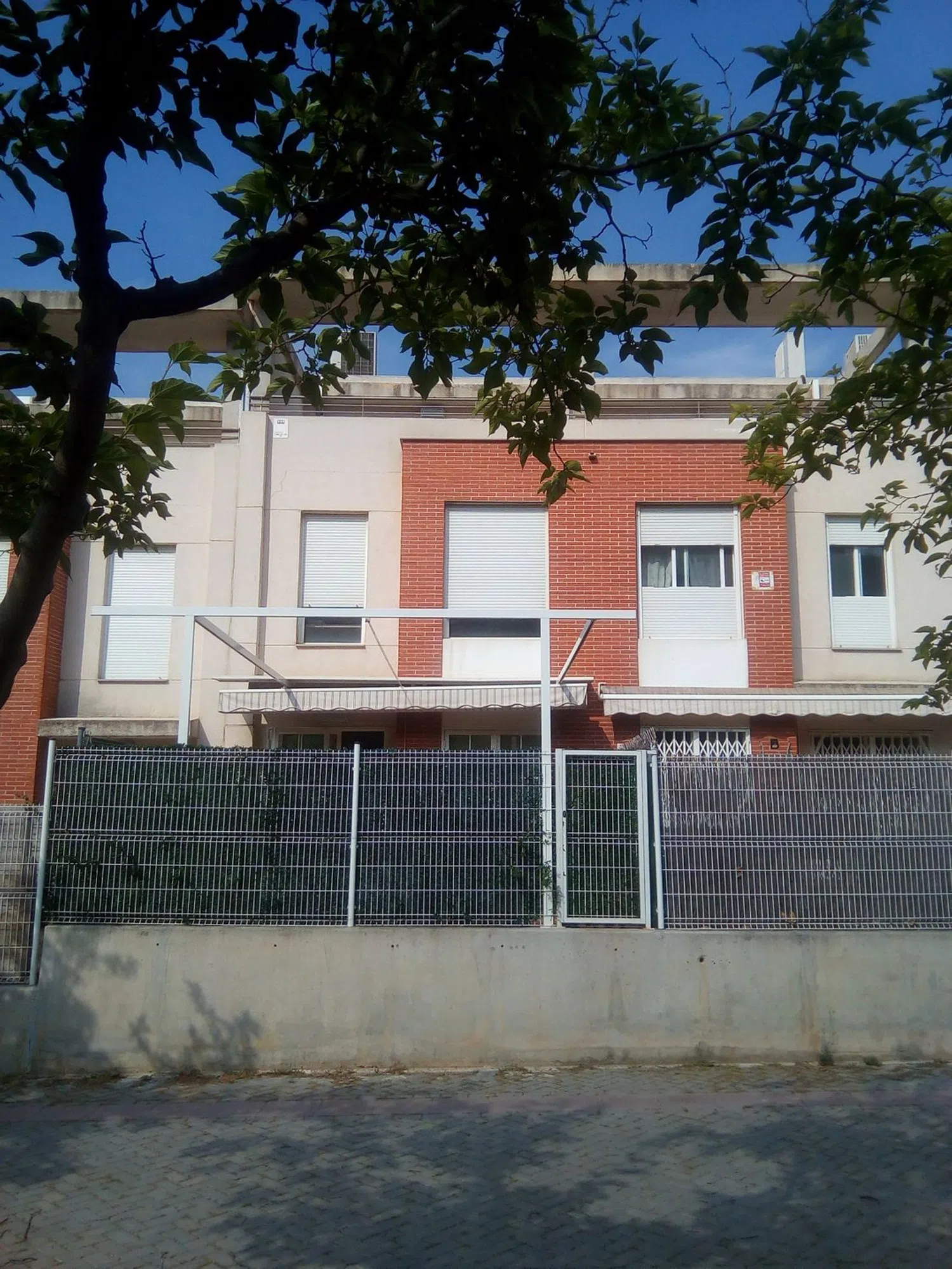 Chalet adosado en calle Orenga, 5 - Foto 1