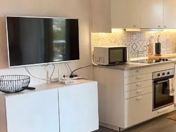 Estudio en calle el Califa, 12