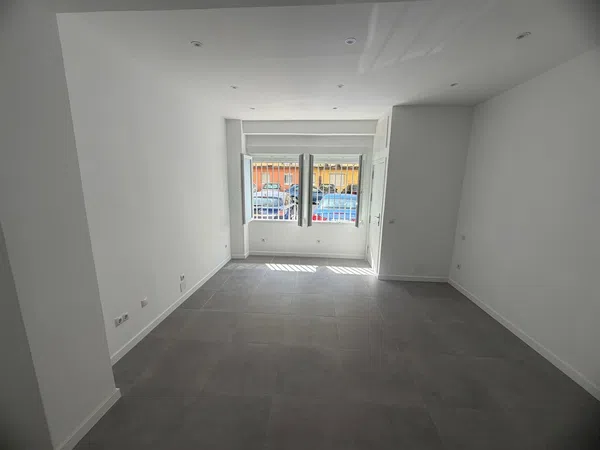 Estudio en Avenida Reyes Católicos, 35 - Foto 6