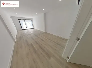 Local comercial en Badalona - Foto 1