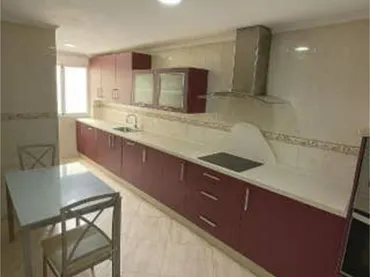 Piso en Zona Avenida de la Marina - Foto 7