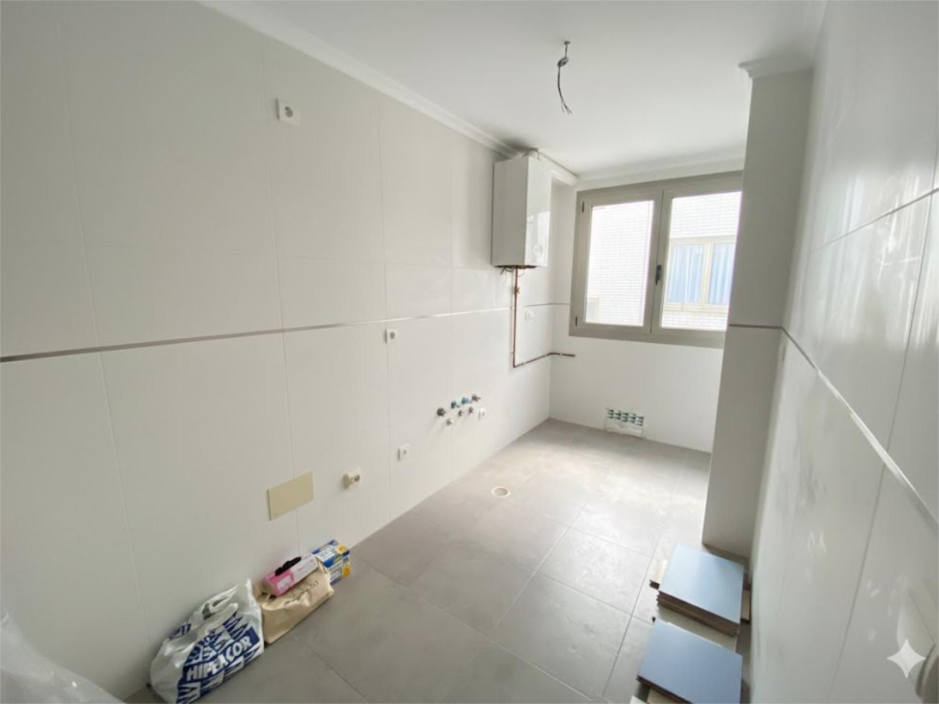 Piso en  Calle Francisco Tomás y Valiente 1 - Foto 6