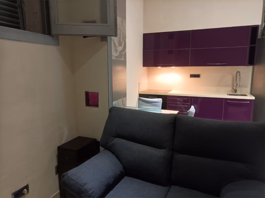 Estudio en  Carrer de Cortinas 9 - Foto 4